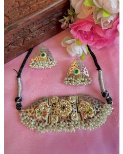 Pachi Kundan Choker Set 009